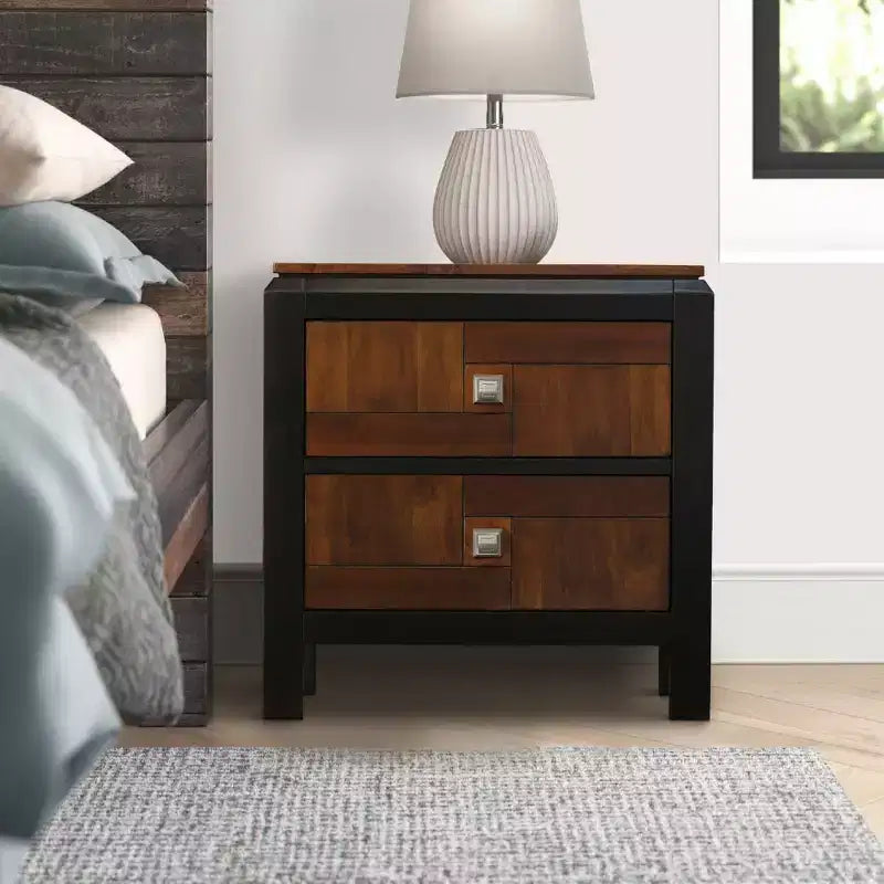 Comodino Noce Marrone a 2 Cassetti, Venatura del Legno, Maniglie Quadrate, 1 Persona