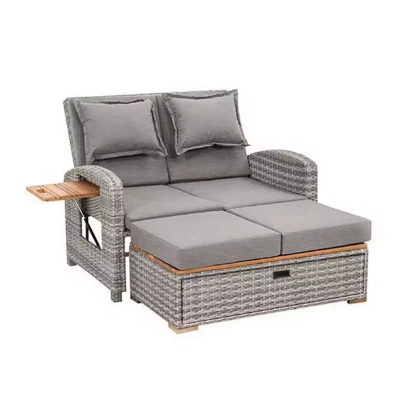 Set di 2 Lettini Reclinabili per Esterno in Vimini Grigio, con Panca Contenitore e Cuscini