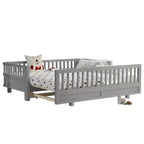 Letto a piattaforma in legno massiccio grigio/bianco con sponde di sicurezza – Singolo / Singolo XL, trasformabile in matrimoniale, per 1–2 utenti