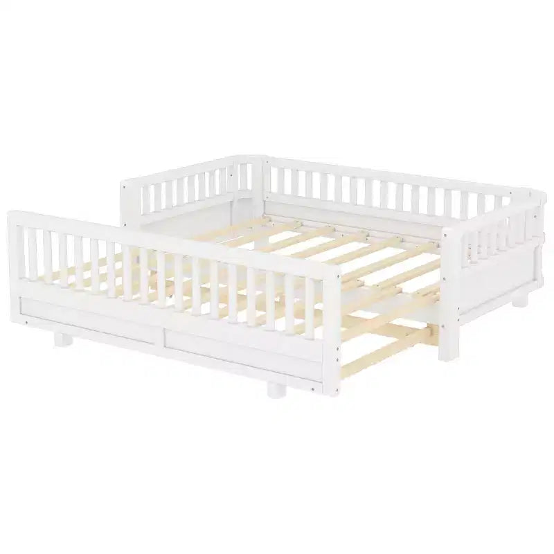 Letto a piattaforma in legno massiccio grigio/bianco con sponde di sicurezza – Singolo / Singolo XL, trasformabile in matrimoniale, per 1–2 utenti