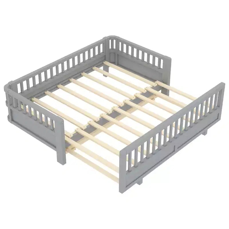 Letto a piattaforma in legno massiccio grigio/bianco con sponde di sicurezza – Singolo / Singolo XL, trasformabile in matrimoniale, per 1–2 utenti